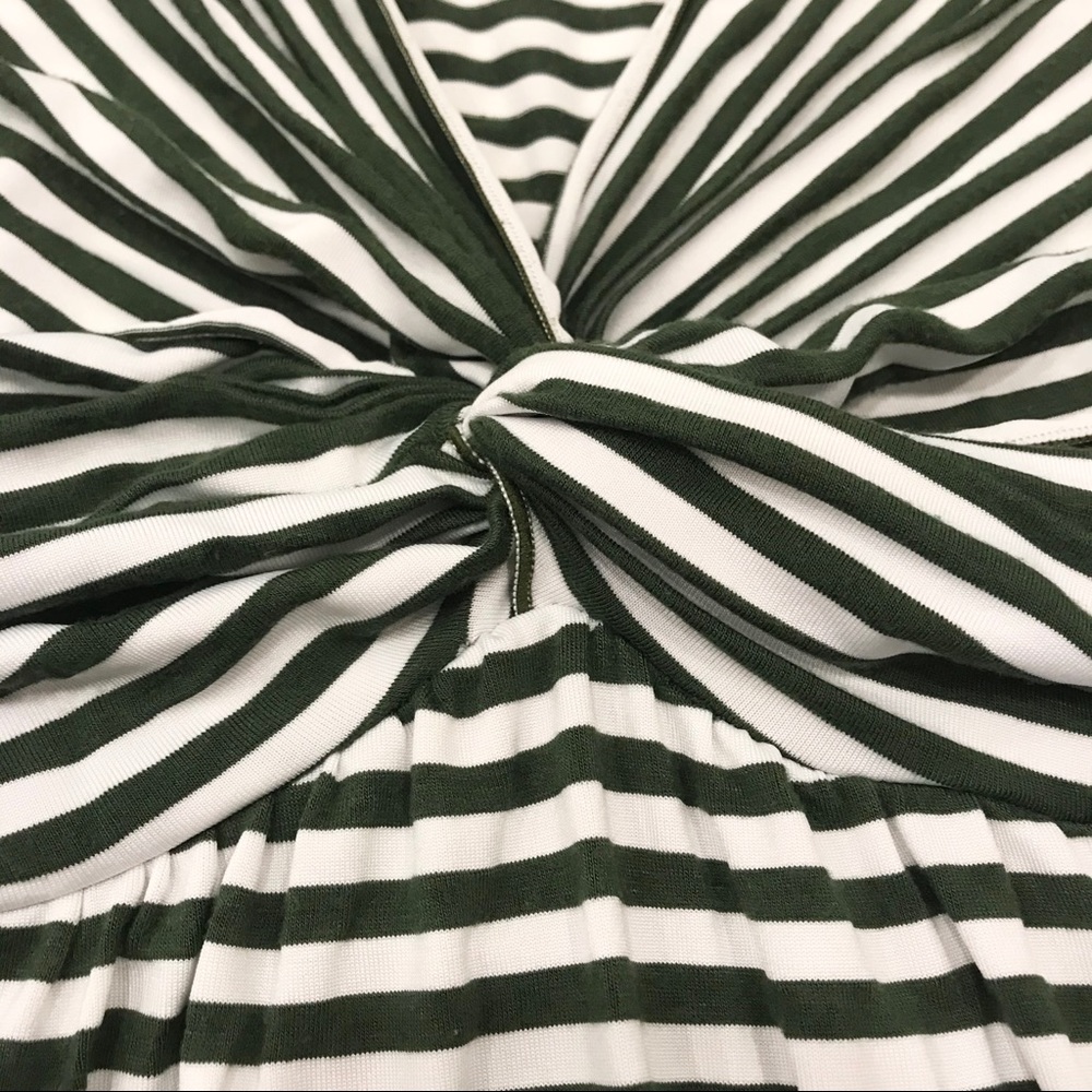 Max Studio Dress - Picture 4 of 5